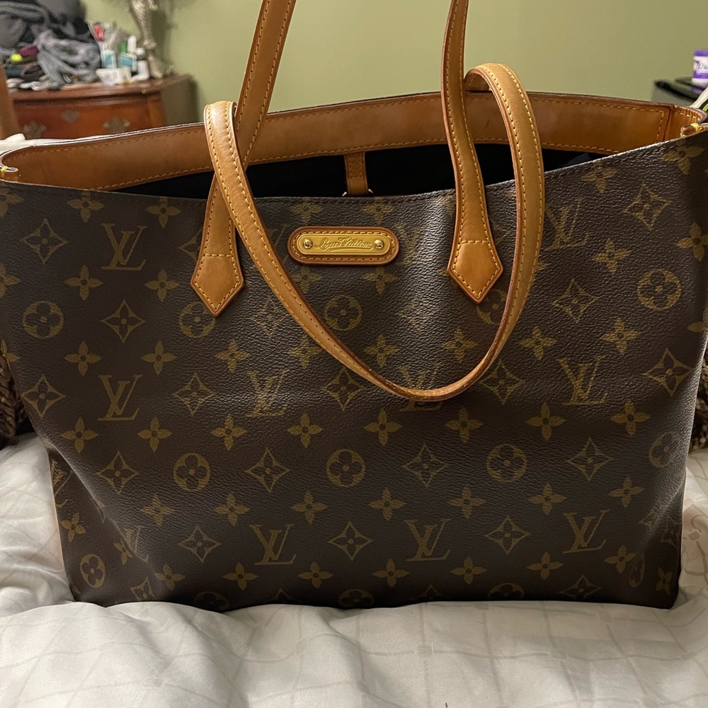 Wilshire LV